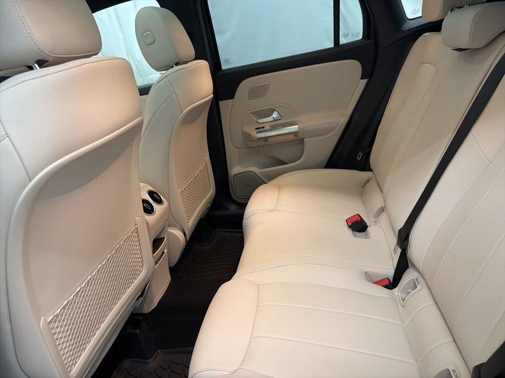 2026 MERCEDES-BENZ GLA - Image 21