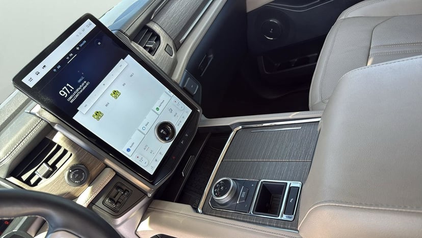 2023 Ford Expedition - Image 21
