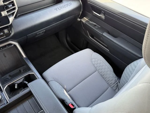 2024 Toyota Tundra - Image 23