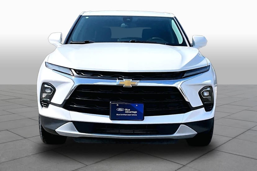 2023 Chevrolet Blazer - Image 4