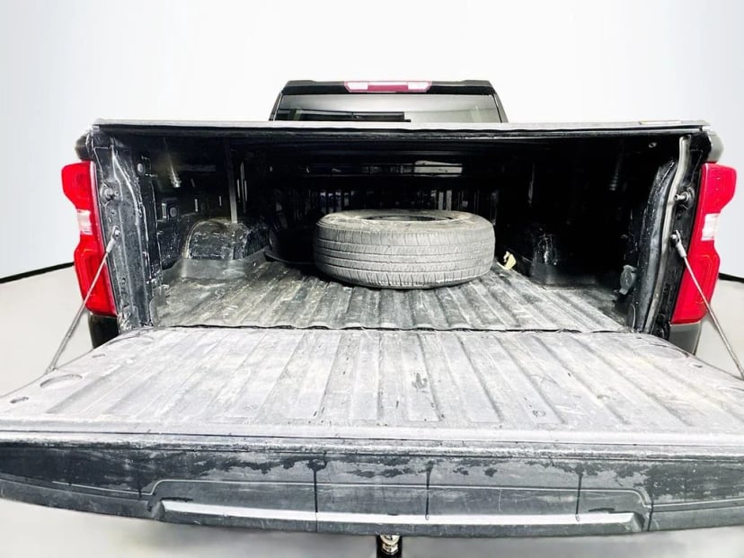 2021 Chevrolet Silverado 1500 - Image 29