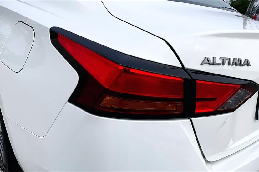 2025 Nissan Altima - Image 29