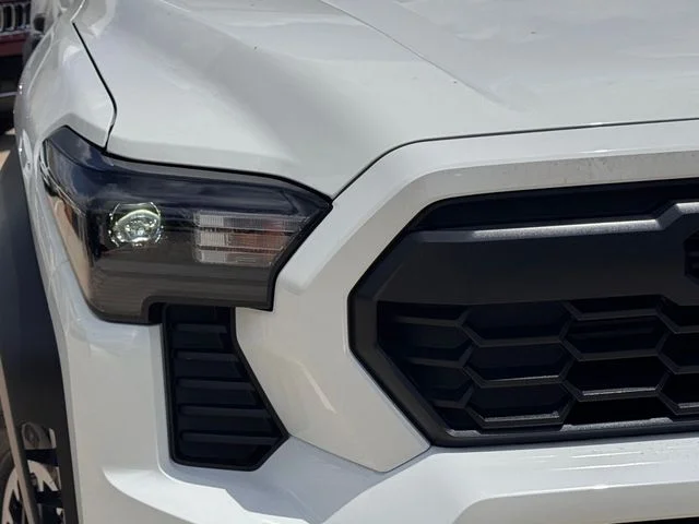 2026 Toyota Tacoma - Image 3