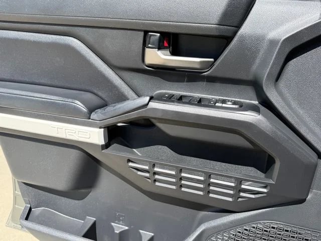 2024 Toyota Tacoma - Image 24