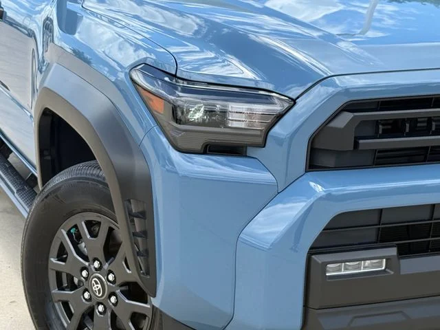 2025 Toyota 4Runner - Image 3