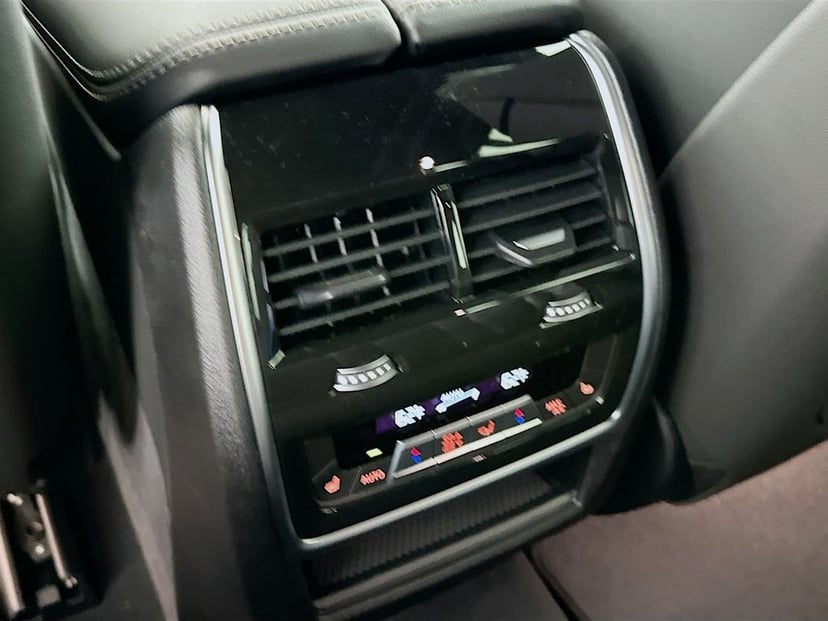 2026 BMW X5 - Image 18