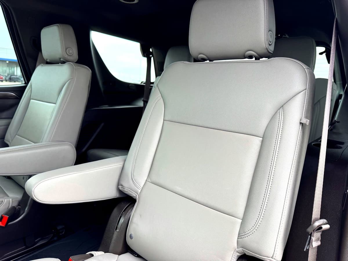 2022 Chevrolet Tahoe - Image 18