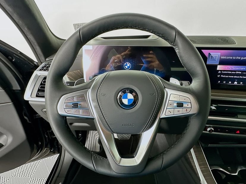 2026 BMW X7 - Image 10
