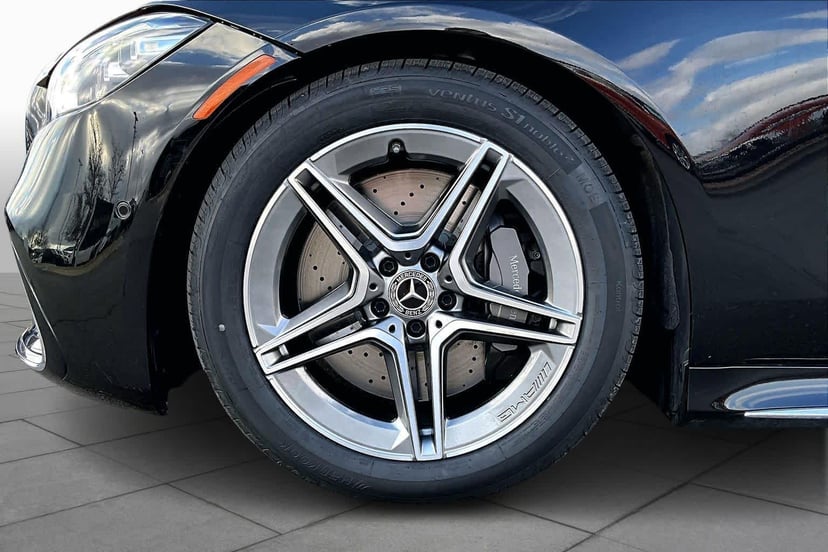 2022 Mercedes-Benz S 500 - Image 10