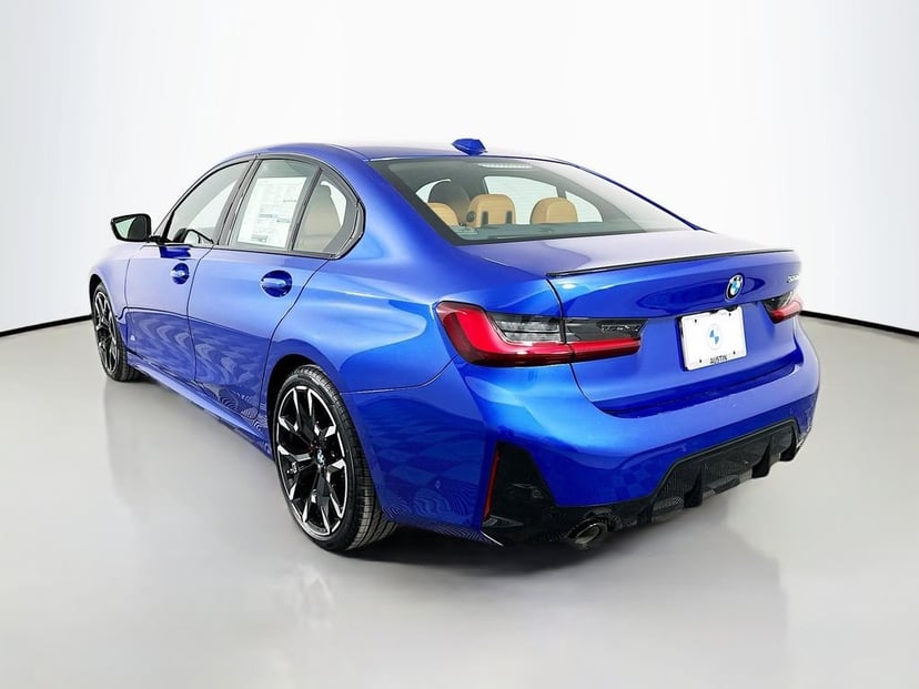 2025 BMW 3 Series - Image 7