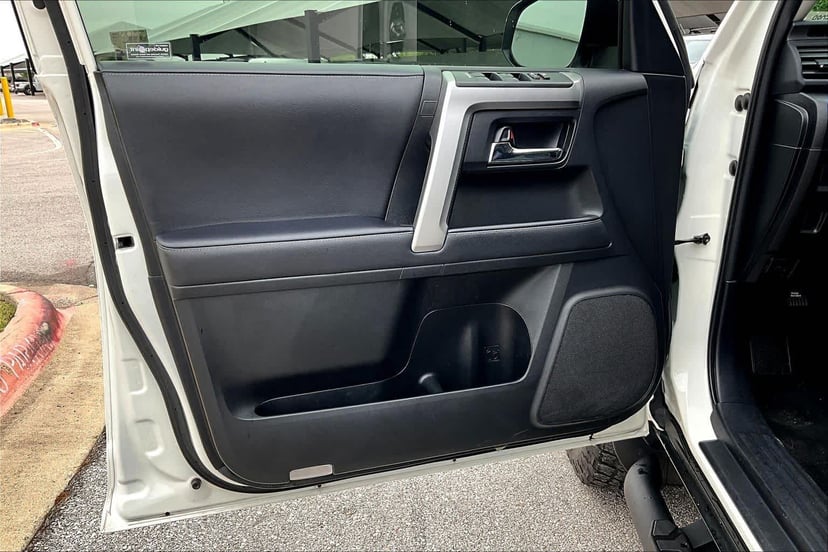 2023 Toyota 4Runner - Image 22
