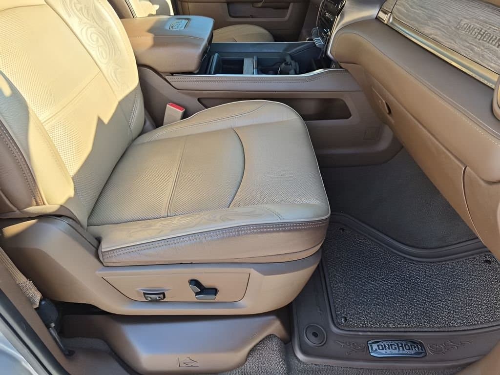 2021 Ram 2500 - Image 17