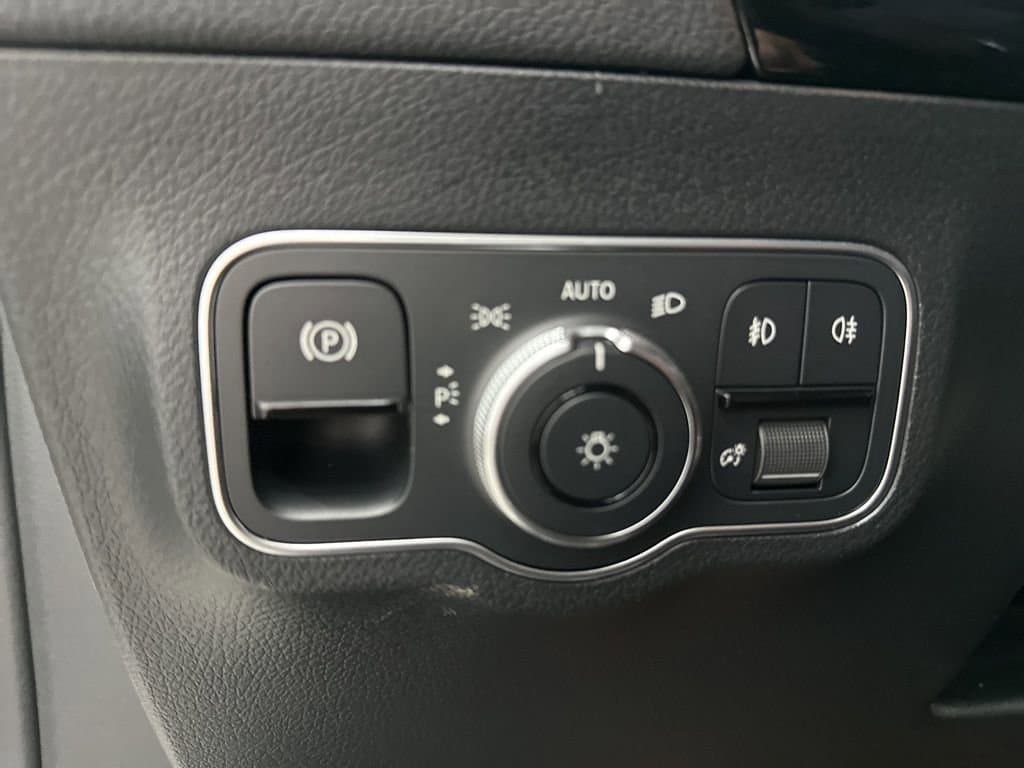 2026 MERCEDES-BENZ GLA - Image 52