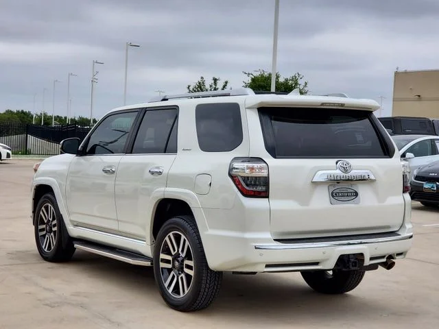 2020 Toyota 4Runner - Image 6