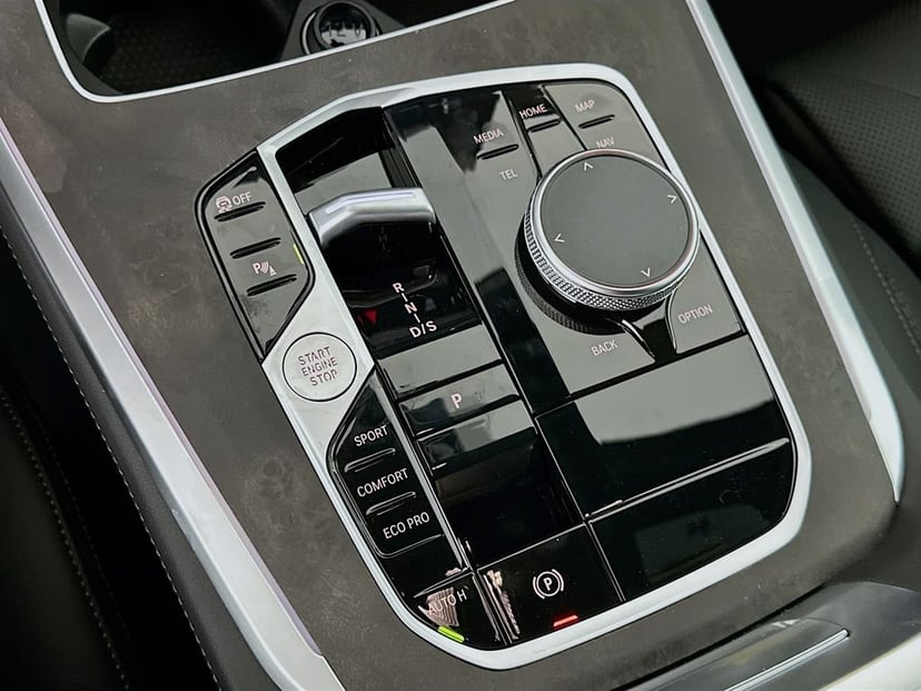 2026 BMW X5 - Image 15