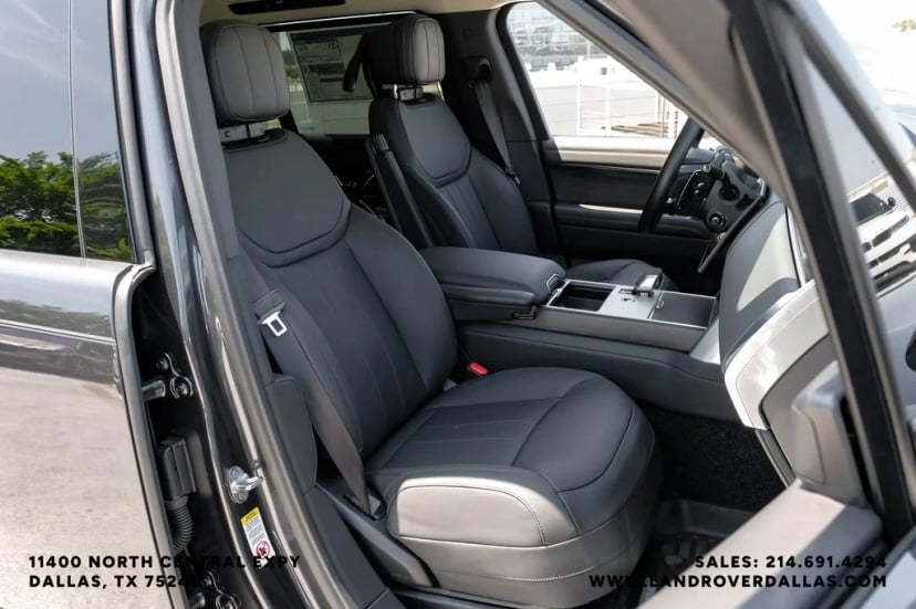 2026 Land Rover Range Rover - Image 36