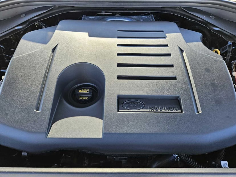 2026 LAND ROVER Range Rover - Image 29