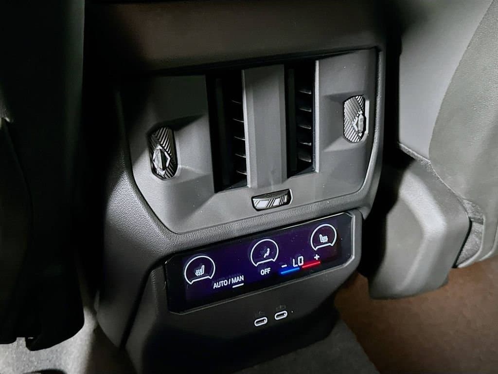 2026 BMW X3 - Image 18