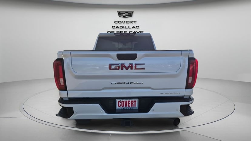 2023 GMC Sierra 2500HD - Image 8