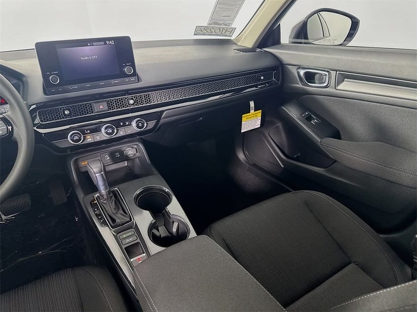 2026 Honda Civic - Image 31