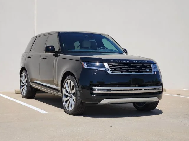 2026 Land Rover Range Rover - Image 2