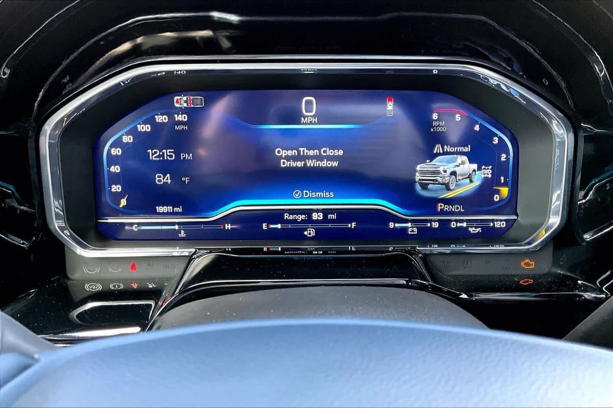 2024 Chevrolet Silverado 2500HD - Image 28