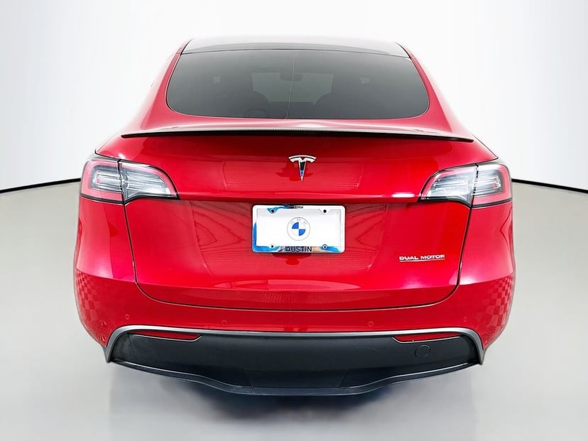 2022 Tesla Model Y - Image 6