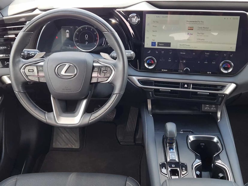 2023 Lexus RX 350 - Image 27