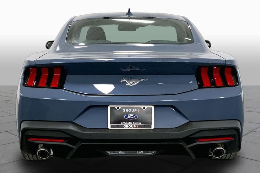 2026 Ford Mustang - Image 3