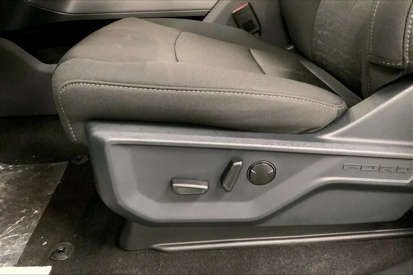 2026 Ford F-150 - Image 19