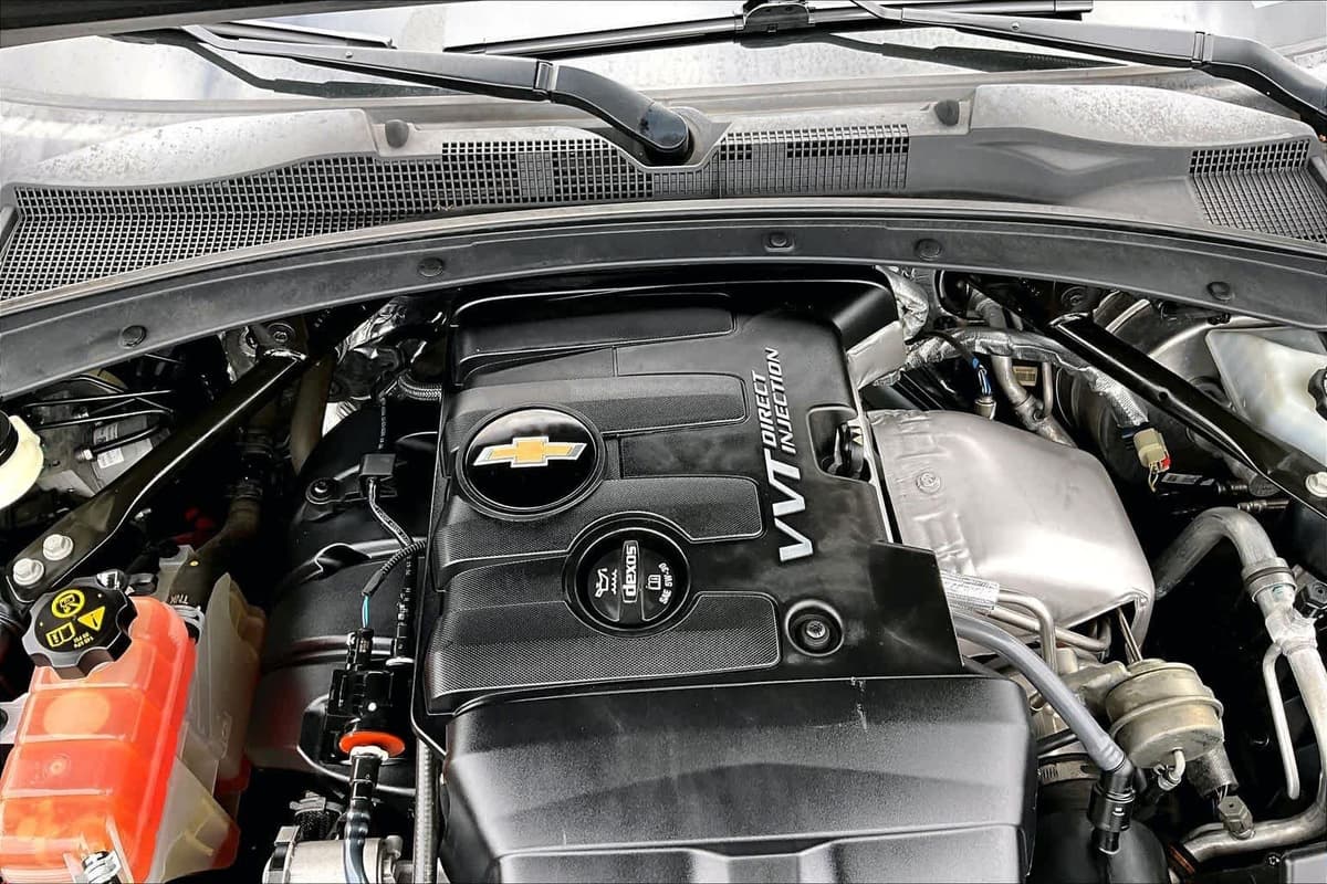 2021 Chevrolet Camaro - Image 32