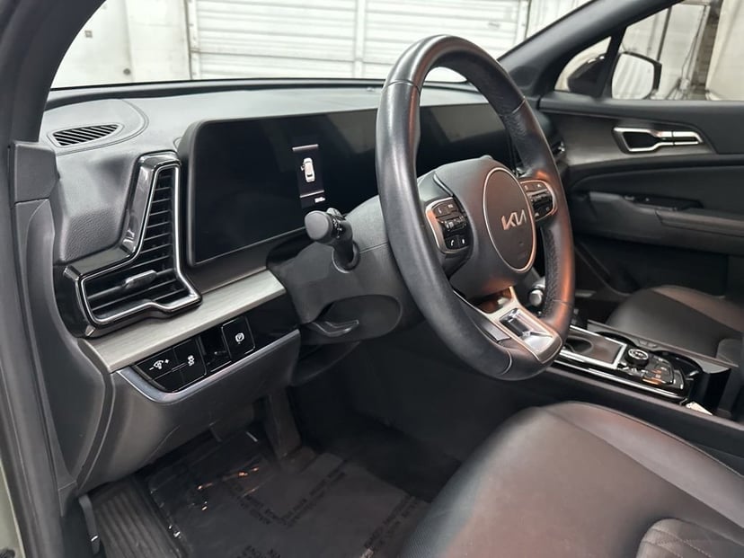 2024 Kia Sportage - Image 9