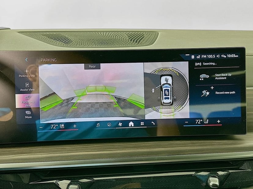 2026 BMW X7 - Image 13