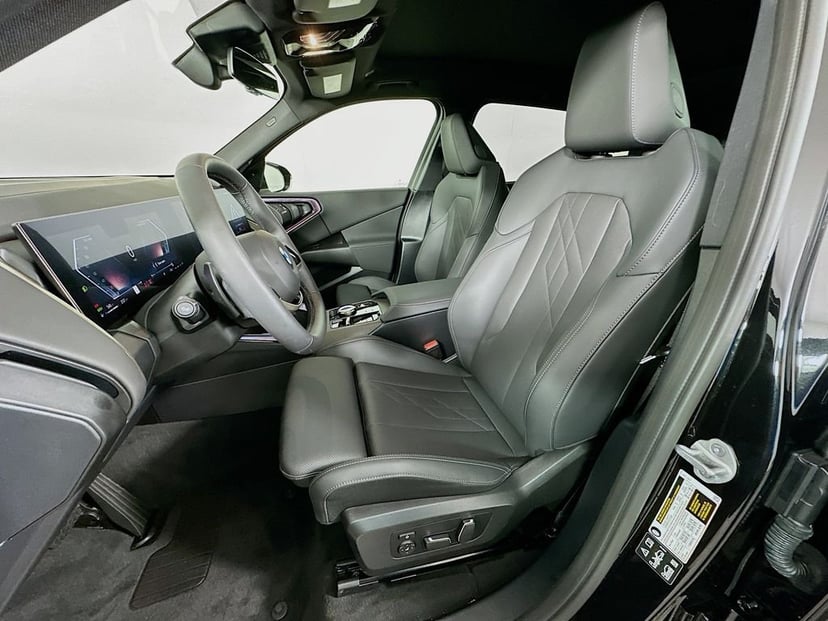 2025 BMW X3 - Image 19