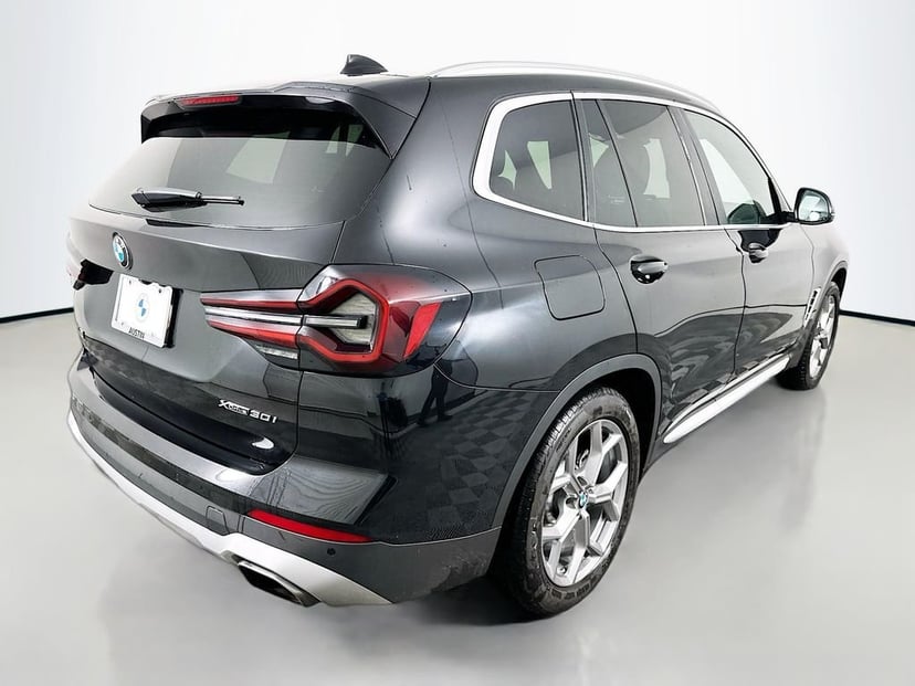 2023 BMW X3 - Image 5