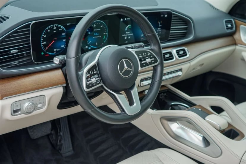 2022 Mercedes-Benz GLE - Image 13