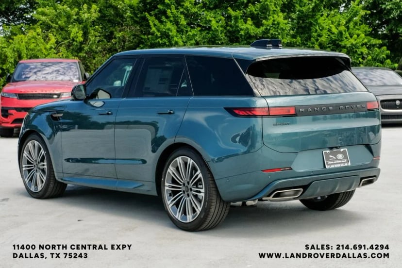 2026 Land Rover Range Rover Sport - Image 12