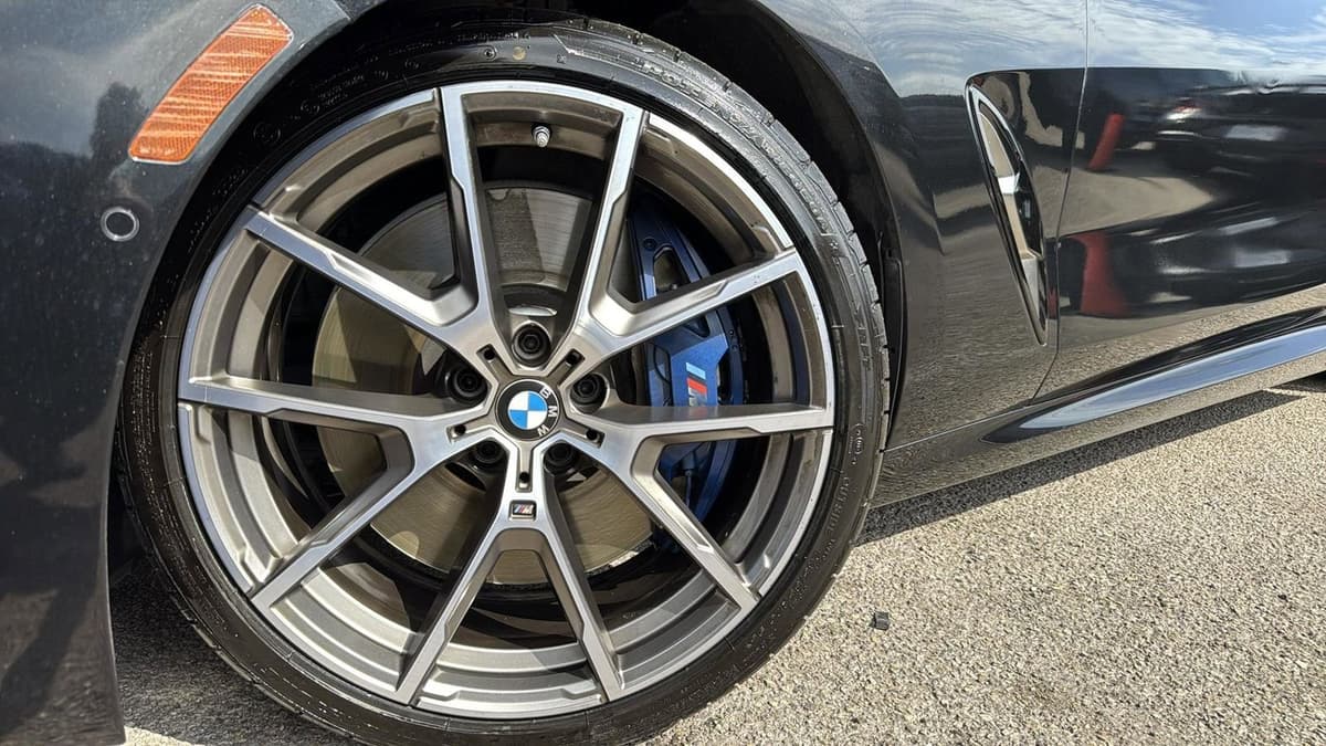 2020 BMW 8 Series - Image 9