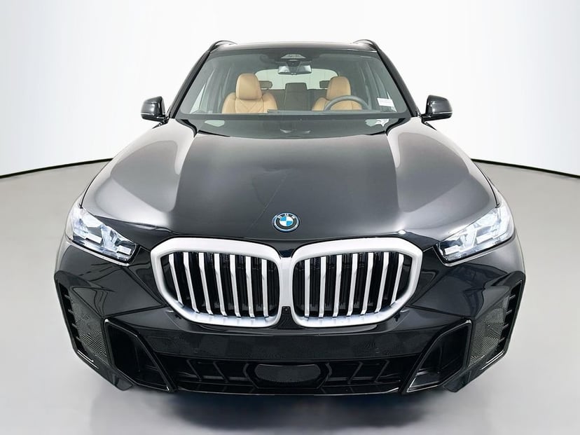 2026 BMW X5 - Image 2