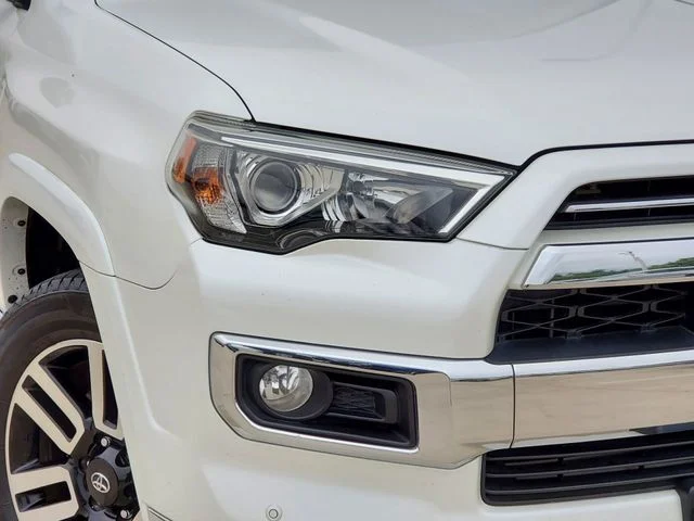 2020 Toyota 4Runner - Image 3