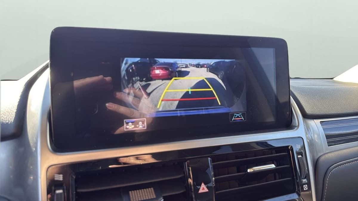 2023 Lexus GX - Image 19