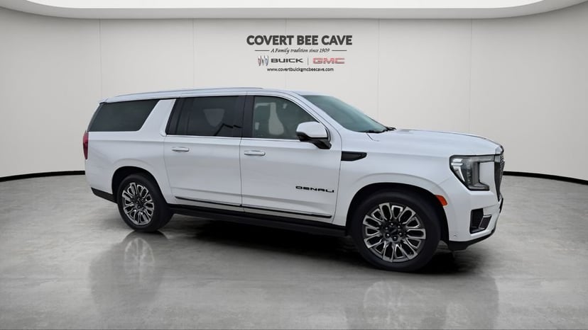 2023 GMC Yukon XL - Image 12