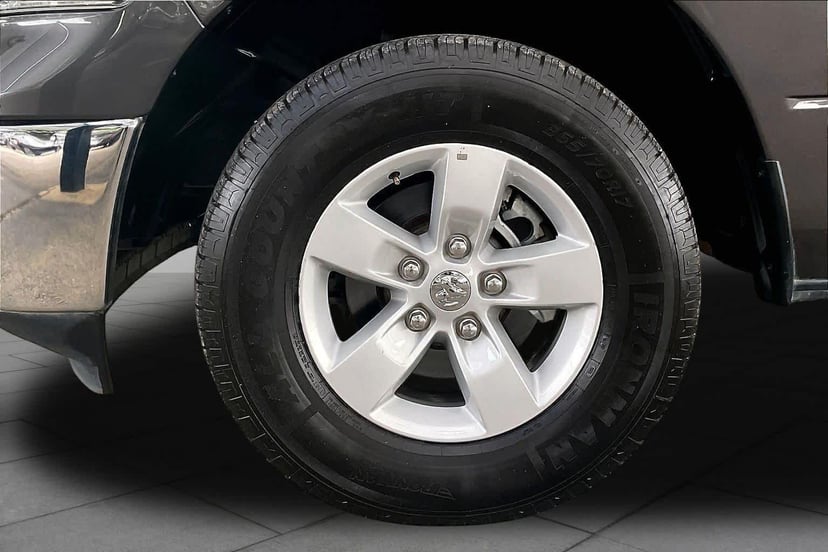 2024 Ram 1500 Classic - Image 10
