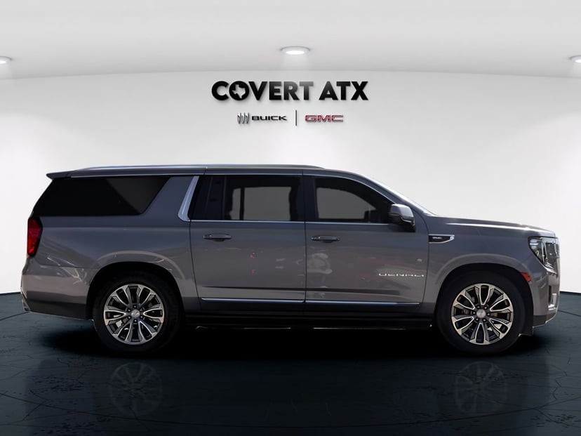 2022 GMC Yukon XL - Image 8