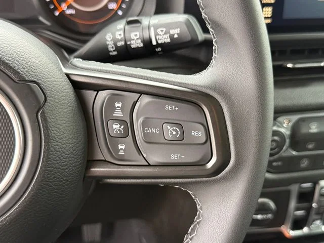 2025 Jeep Wrangler - Image 17