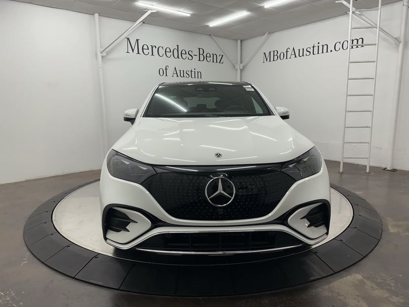 2026 Mercedes-Benz EQE - Image 2