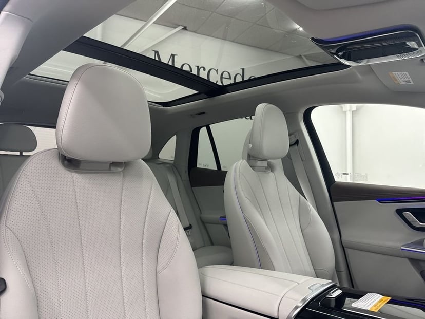 2026 Mercedes-Benz EQE - Image 30