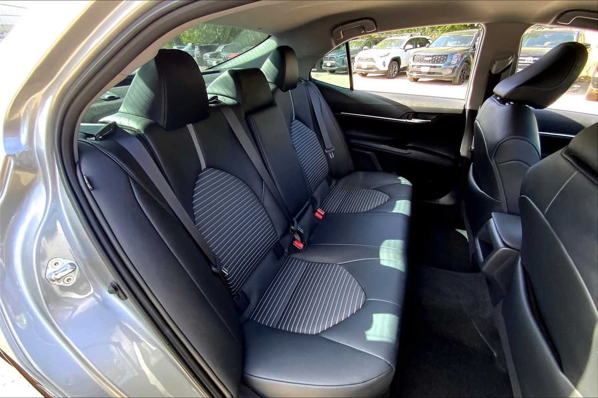 2024 Toyota Camry - Image 18