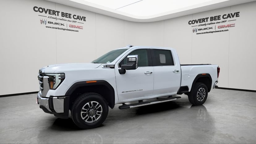 2024 GMC Sierra 2500HD - Image 4