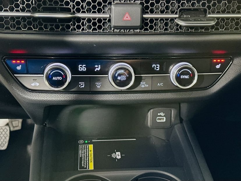 2025 Honda HR-V - Image 15